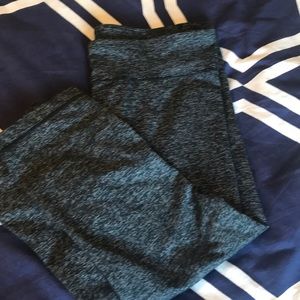 Under armor dry fit grey marled leggings